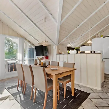 Nyaraló C11170-hemmet-strandvaenget-24